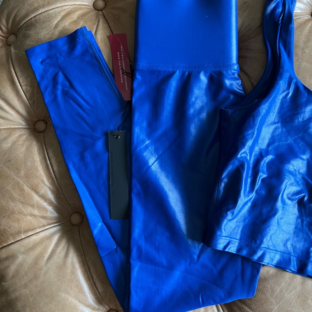 SET - Carbon38 Shiny Royal Blue High-Rise Leggings and top - Picture 9 of 9